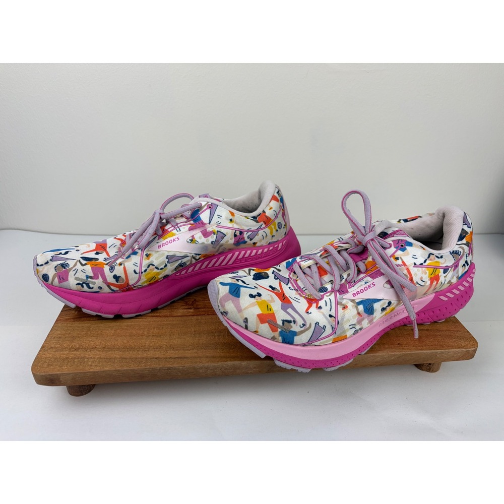 Brooks Adrenaline GTS 21 Size 10 White Pink Empower Unity Graphic Running Shoes - Picture 3 of 12